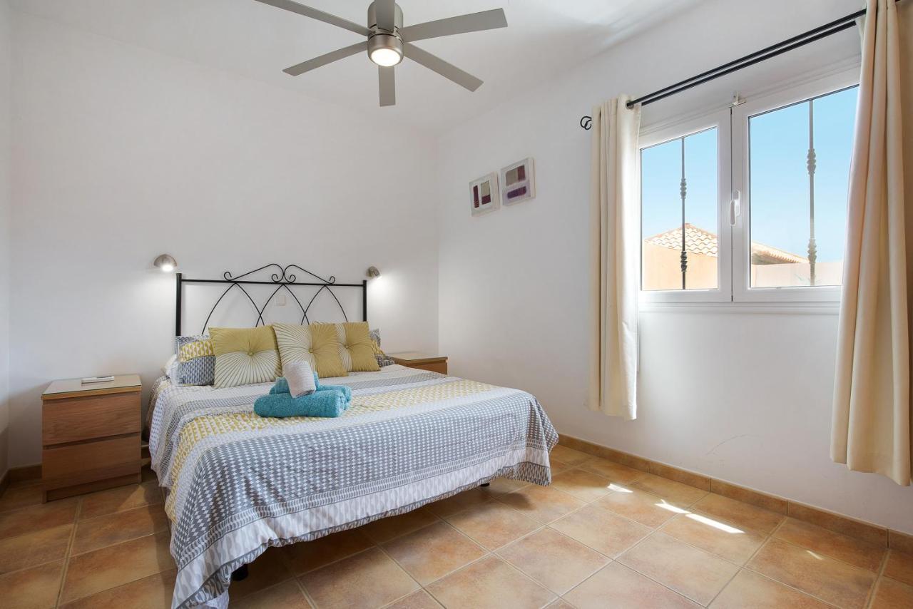Villa Contenta Коральео Экстерьер фото